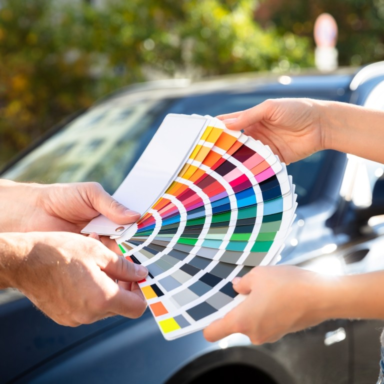 Consulta técnica de la carta de colores para coches | precisión con la carta de colores para coches en Recambios Centro precisión con la carta de colores para coches en Recambios Centro | Consulta técnica de la carta de colores para coches